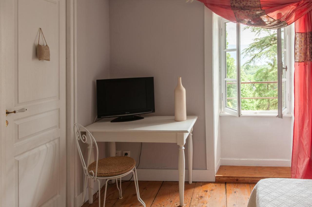 Chambres Et Table L' Echappee Bouvesse-Quirieu Kültér fotó