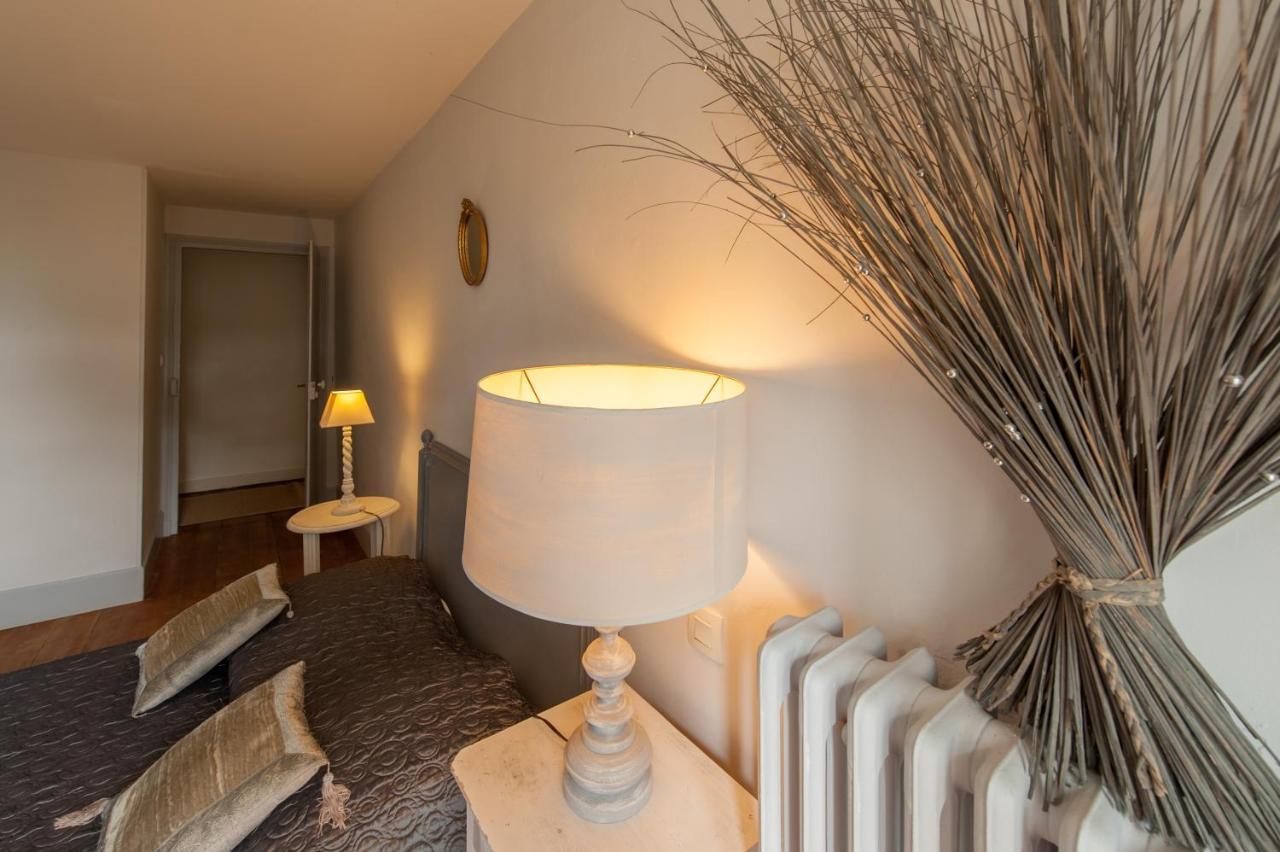Chambres Et Table L' Echappee Bouvesse-Quirieu Kültér fotó