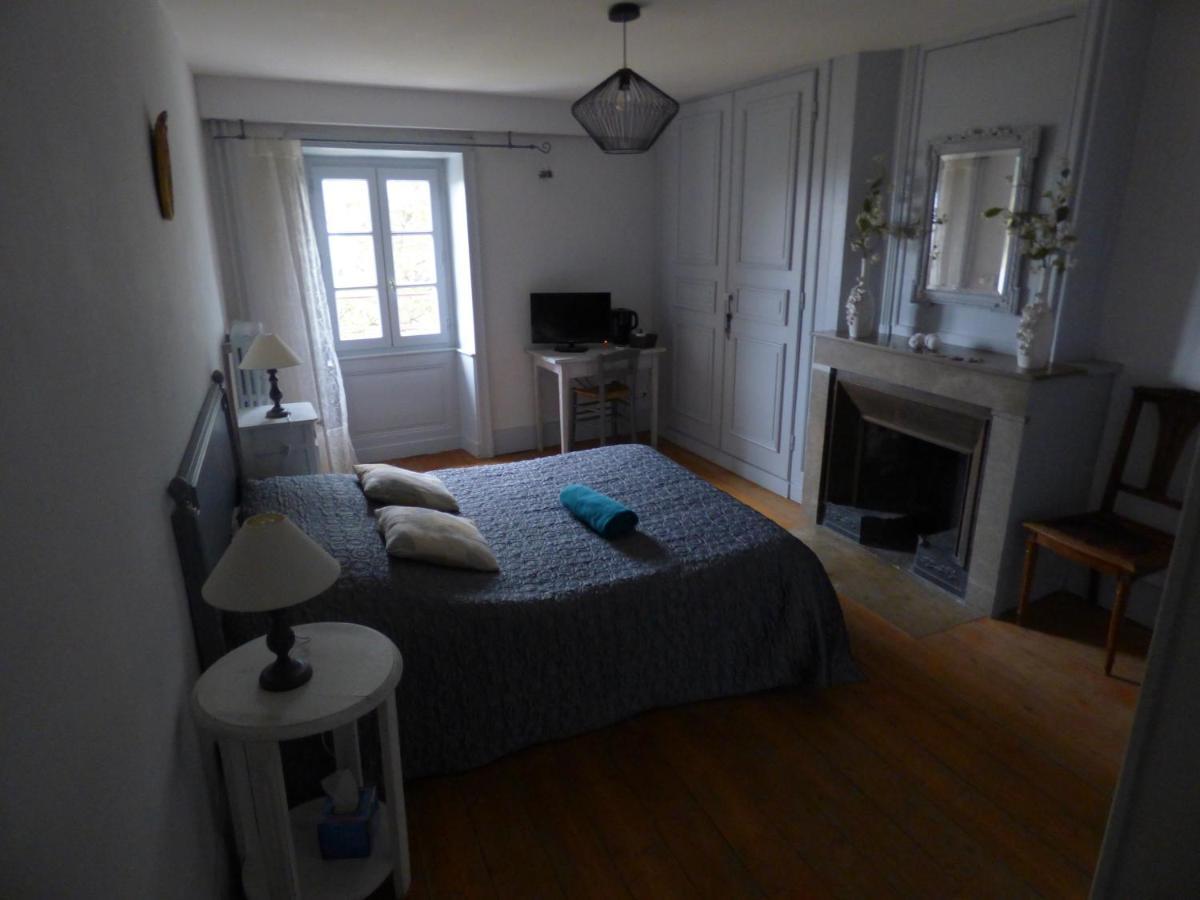 Chambres Et Table L' Echappee Bouvesse-Quirieu Kültér fotó