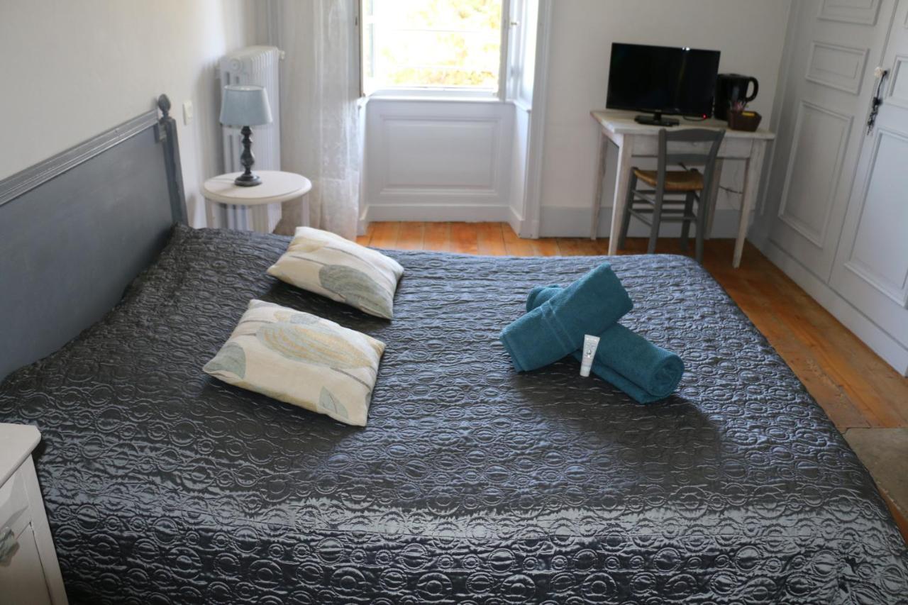 Chambres Et Table L' Echappee Bouvesse-Quirieu Kültér fotó
