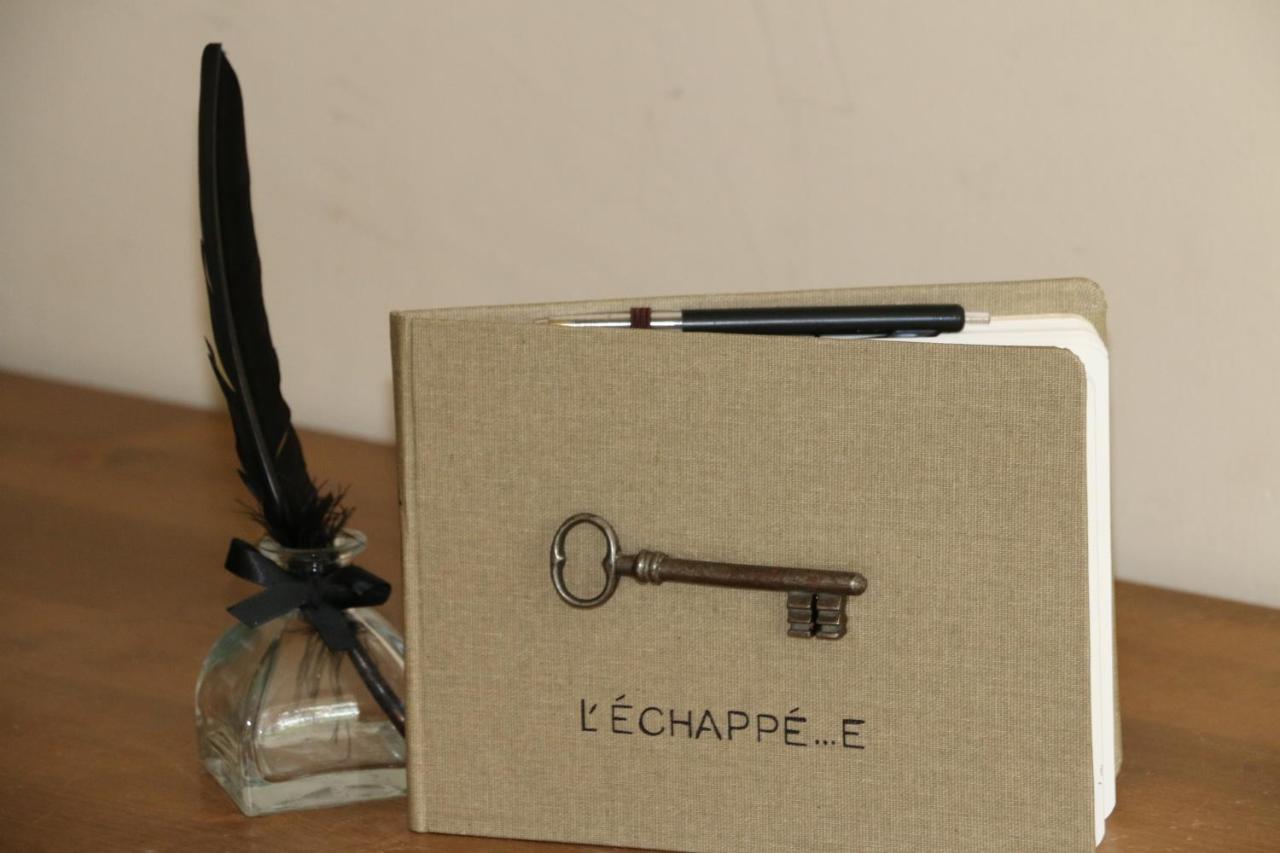 Chambres Et Table L' Echappee Bouvesse-Quirieu Kültér fotó