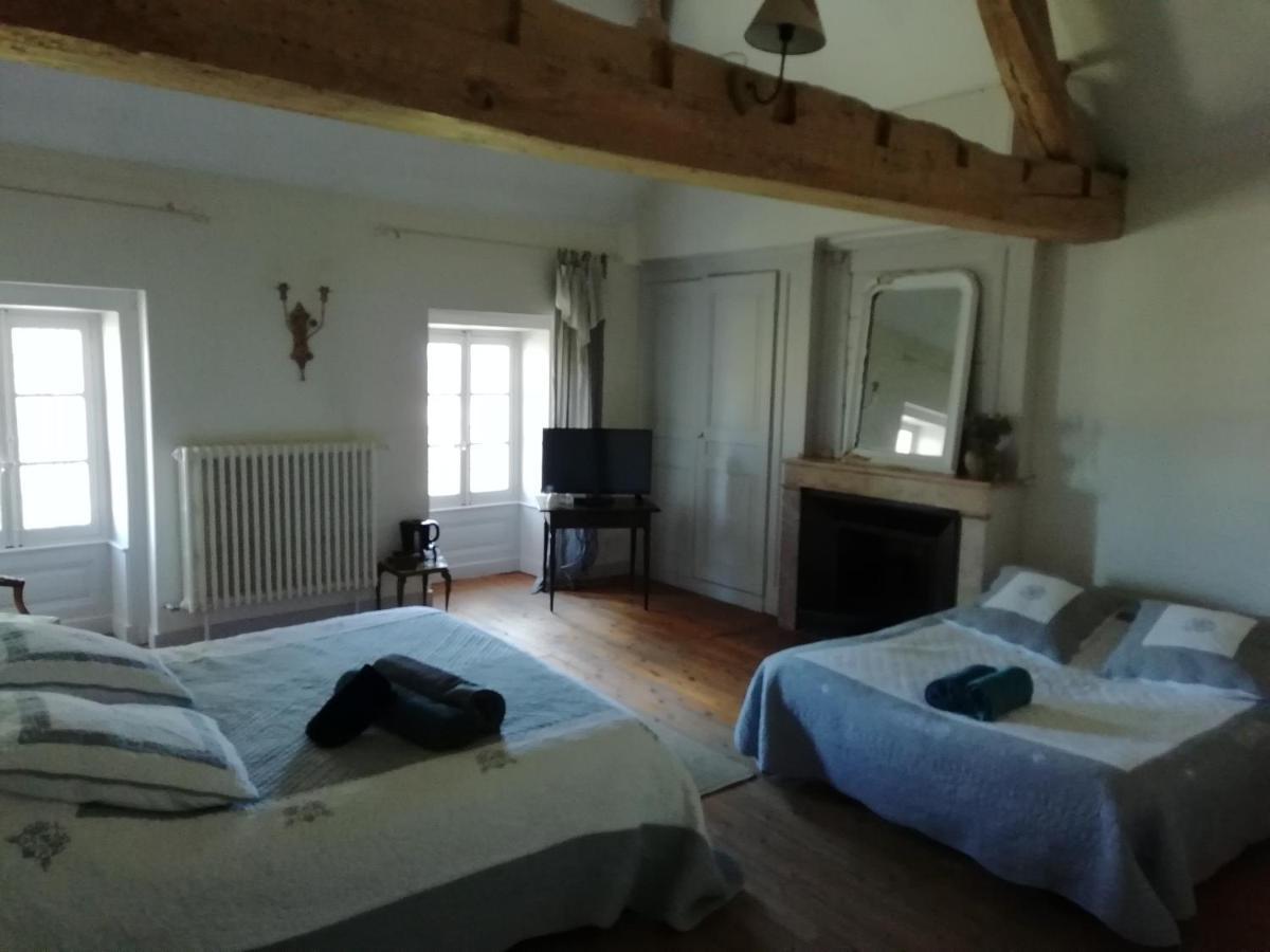 Chambres Et Table L' Echappee Bouvesse-Quirieu Kültér fotó